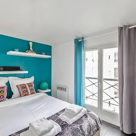 Charming And Colorful In Batignolles Apartment Paris